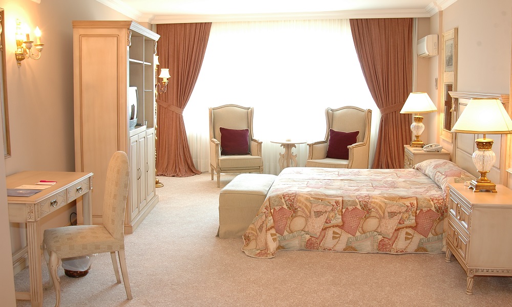 King Süit | Akol Hotel